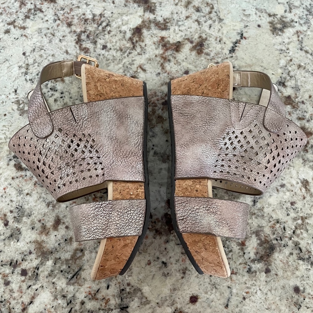 Volatile wedge sandals